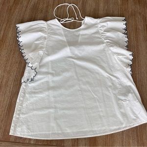 NWOT Aware white top, scallop sleeve detail in Navy, small